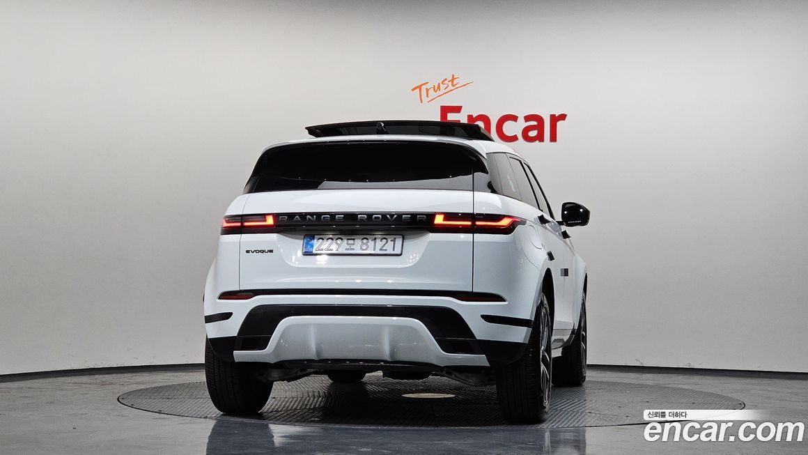 Land Rover Range Rover Evoque 2026
