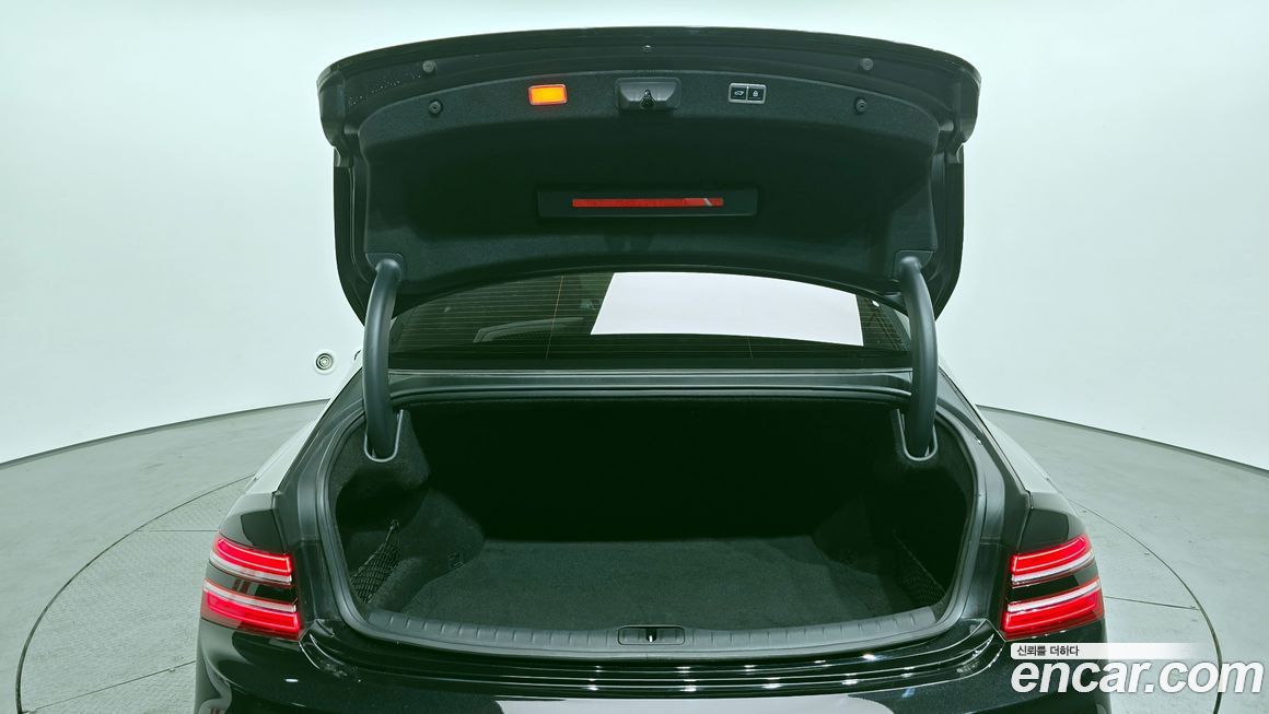 Genesis G80 2025