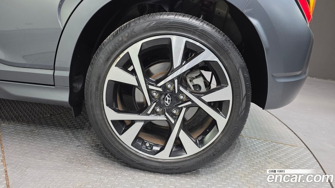 Hyundai Kona 2021