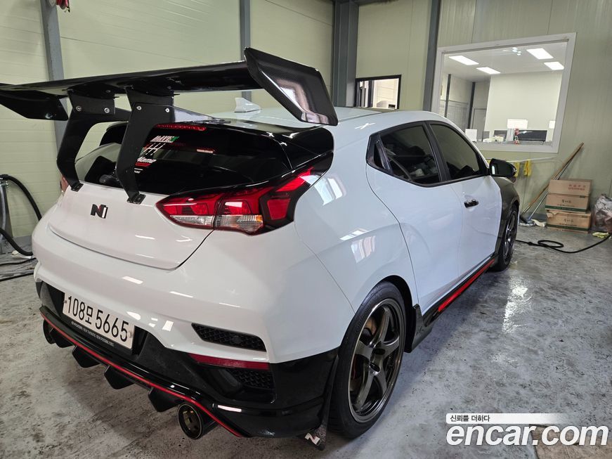 Hyundai Veloster 2019