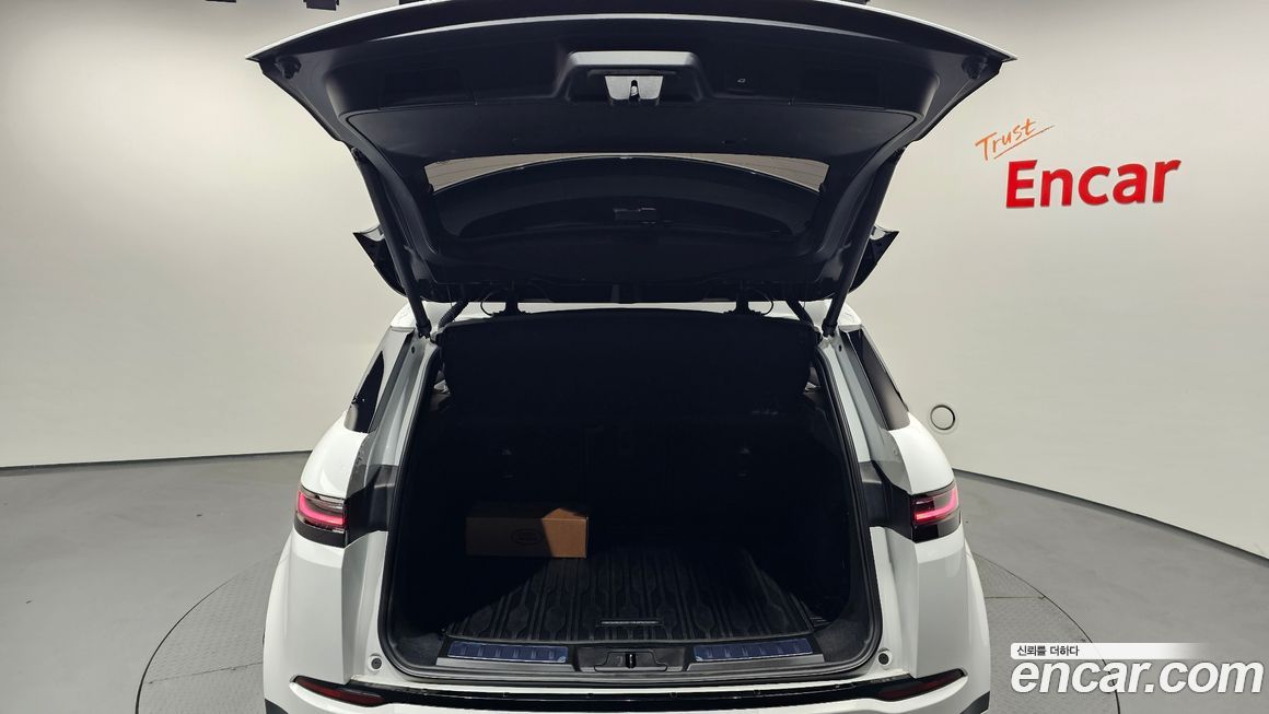 Land Rover Range Rover Evoque 2026