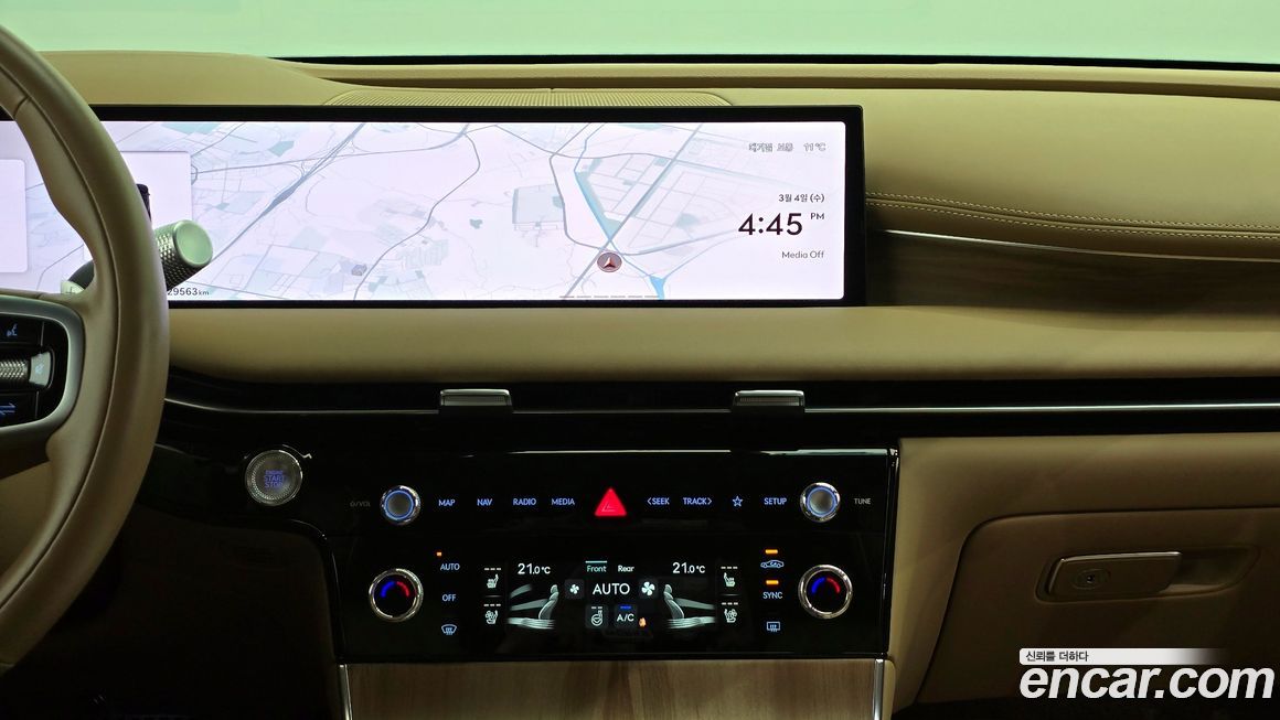 Genesis G80 2025