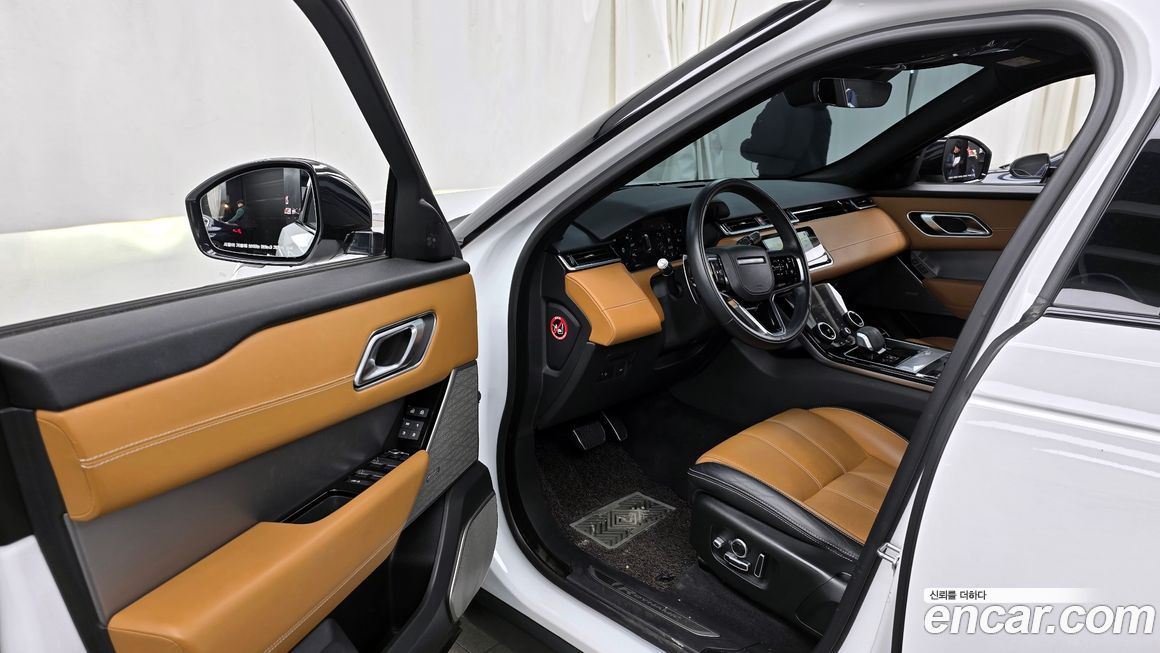 Land Rover Range Rover Velar 2021