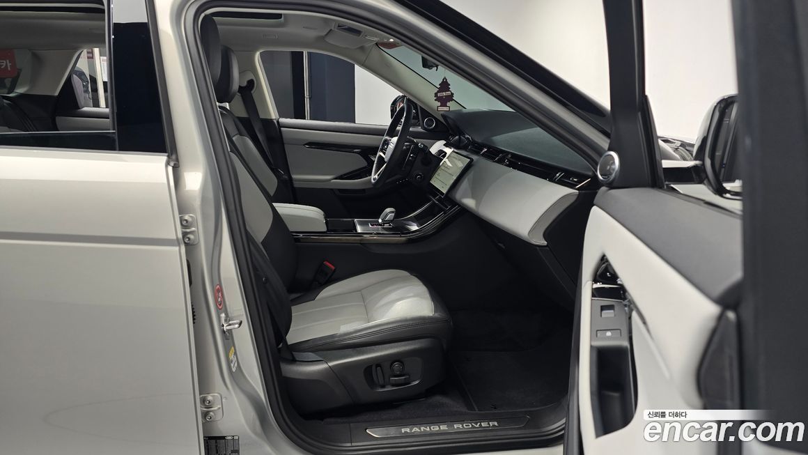 Land Rover Range Rover Evoque 2025