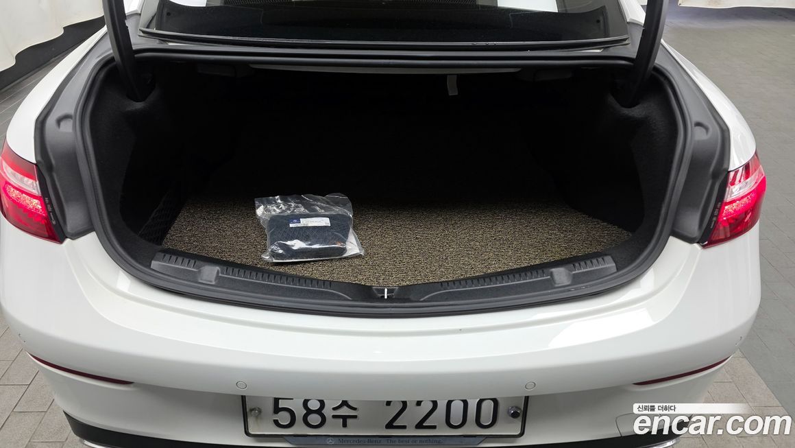 Mercedes-Benz E-Class 2017
