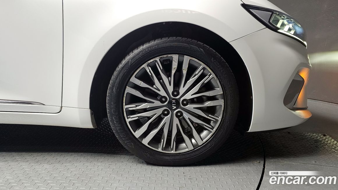 Kia K7 2020