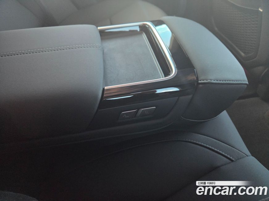 Polestar Polestar 4 2025