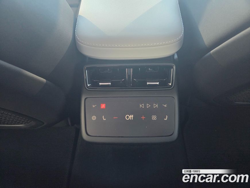 Polestar Polestar 4 2025