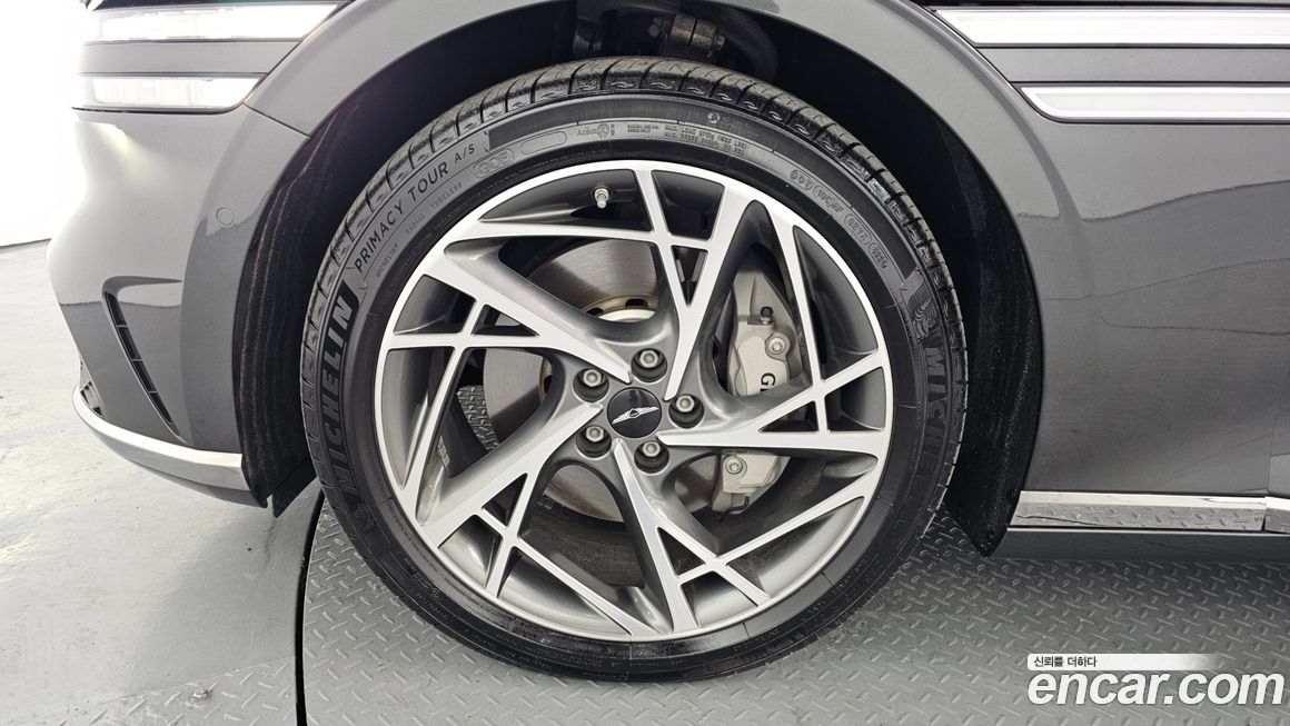 Genesis G90 2022