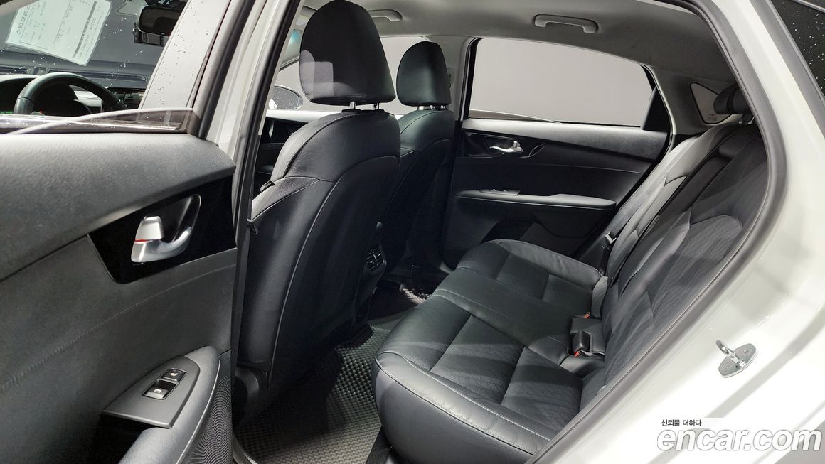 Kia K3 2023
