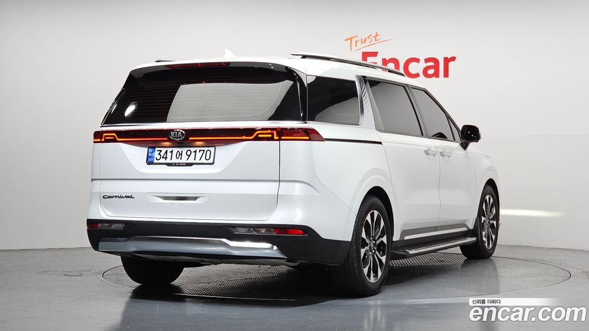 Kia Canival 2021