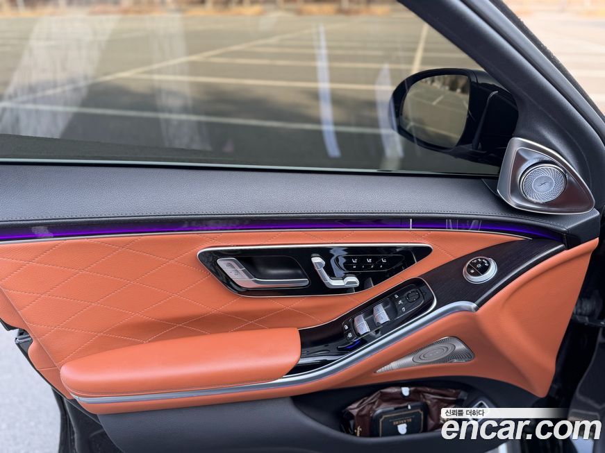 Mercedes-Benz S-Class 2021