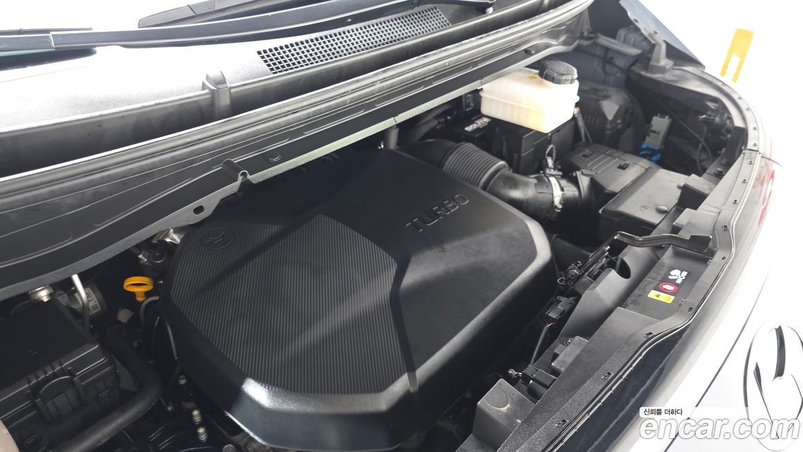 Hyundai Staria 2023