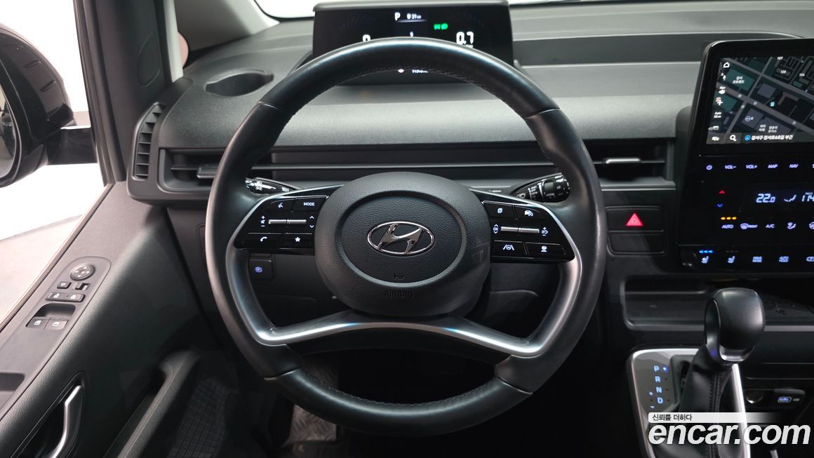 Hyundai Staria 2023