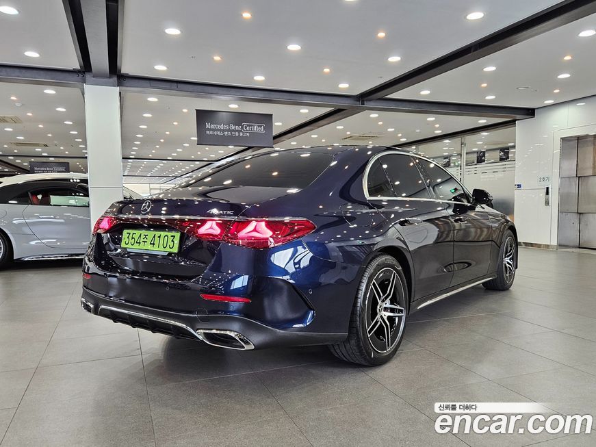 Mercedes-Benz E-Class 2024