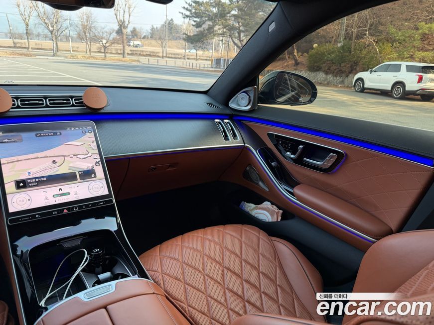 Mercedes-Benz S-Class 2021