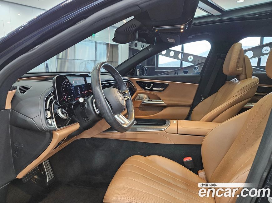 Mercedes-Benz E-Class 2024