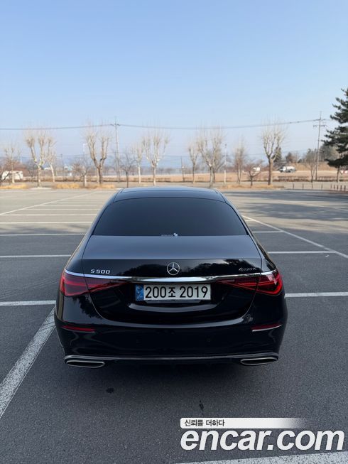 Mercedes-Benz S-Class 2021