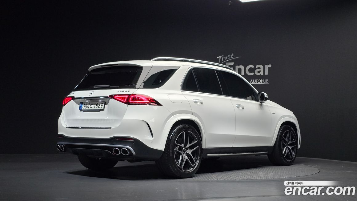 Mercedes-Benz GLE-Class 2021