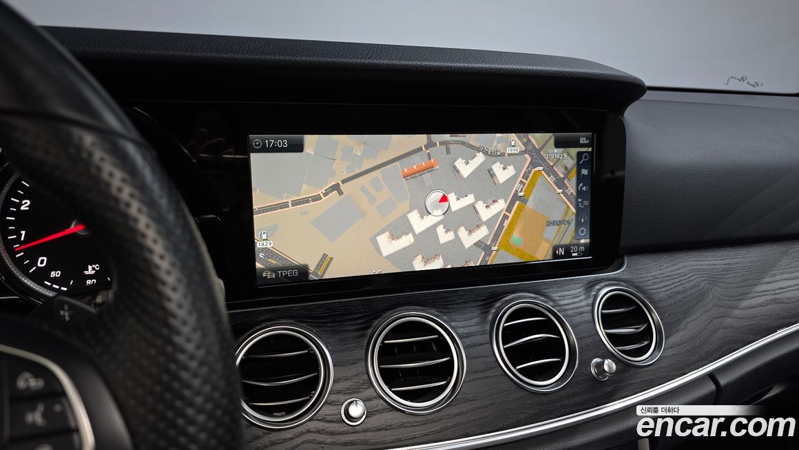 Mercedes-Benz E-Class 2018