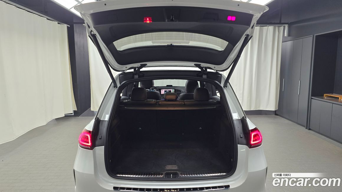 Mercedes-Benz GLE-Class 2021