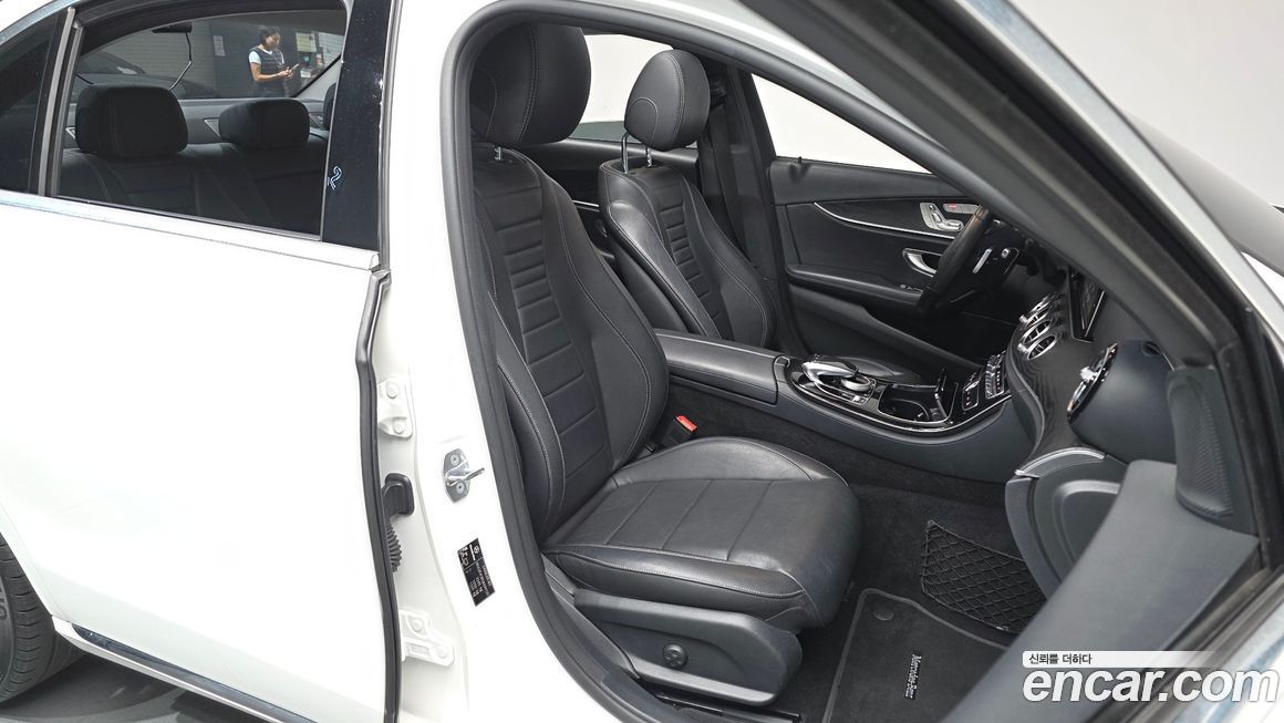 Mercedes-Benz E-Class 2018