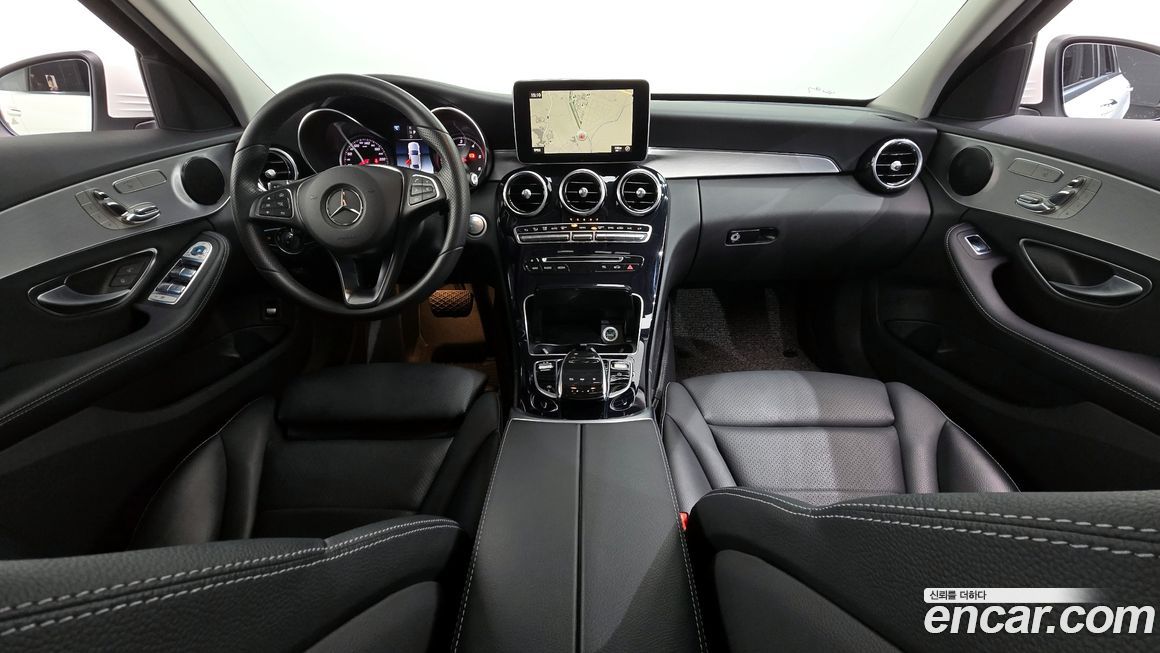 Mercedes-Benz C-Class 2018