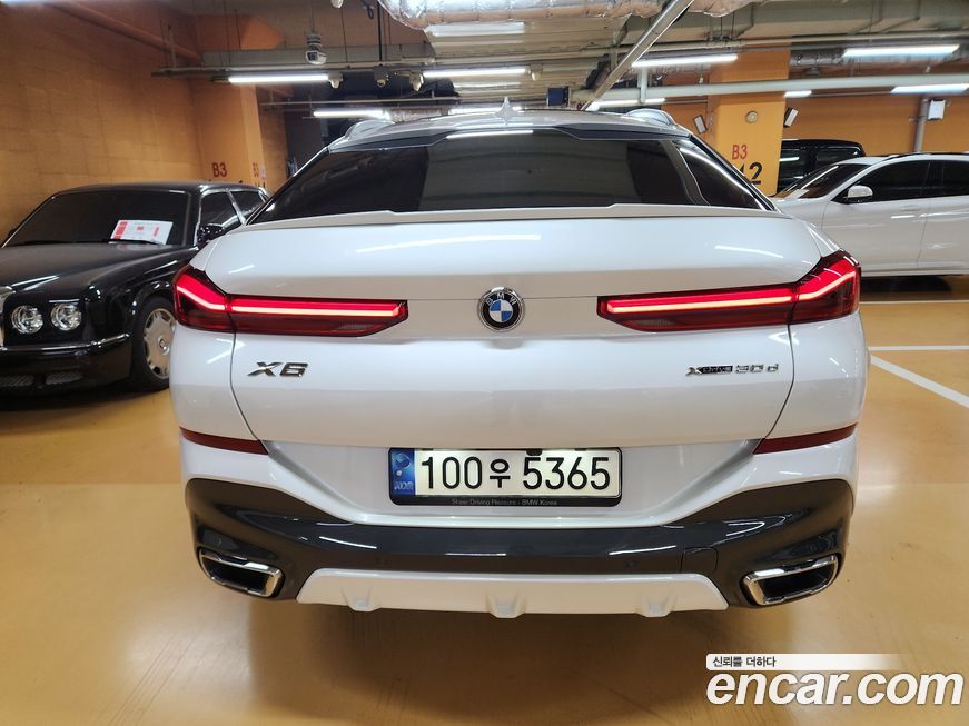 BMW X6 2022