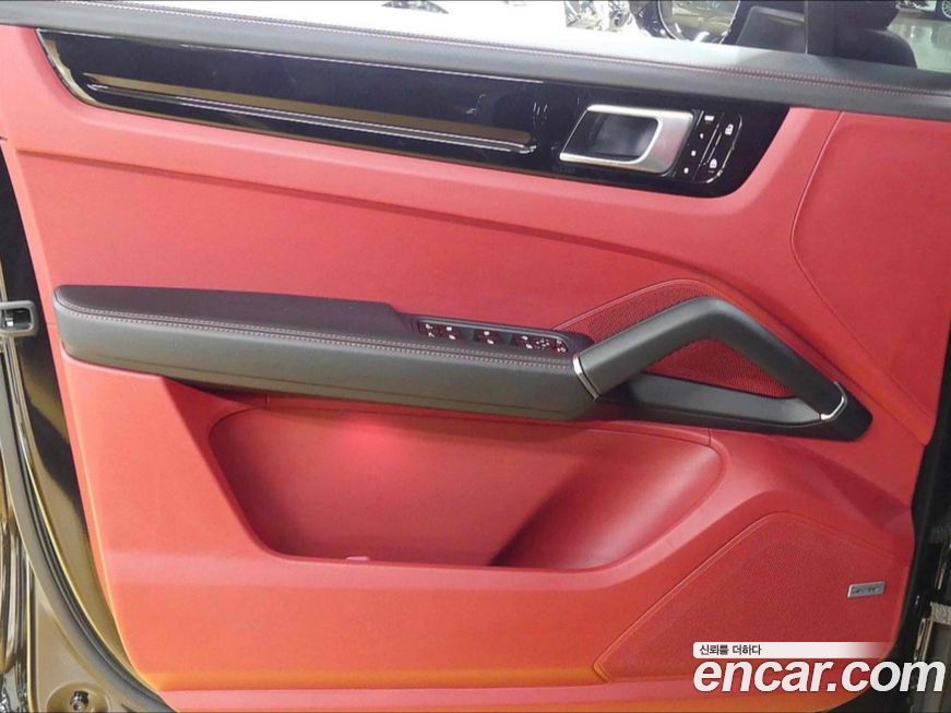 Porsche Cayenne 2020