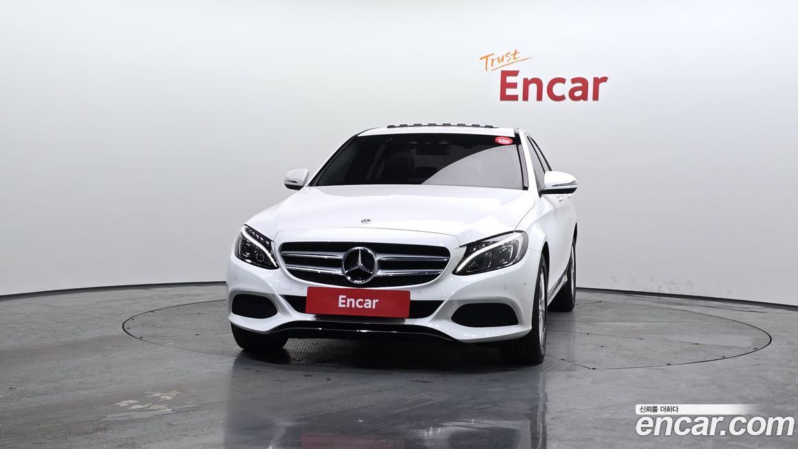 Mercedes-Benz C-Class 2018
