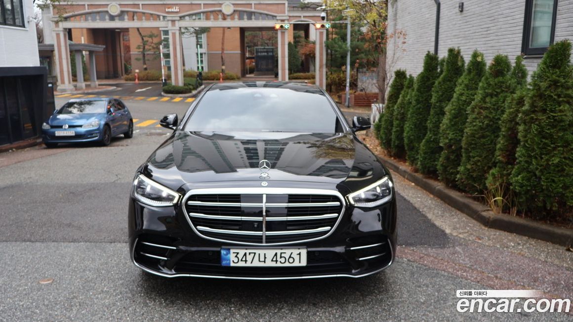 Mercedes-Benz S-Class 2022