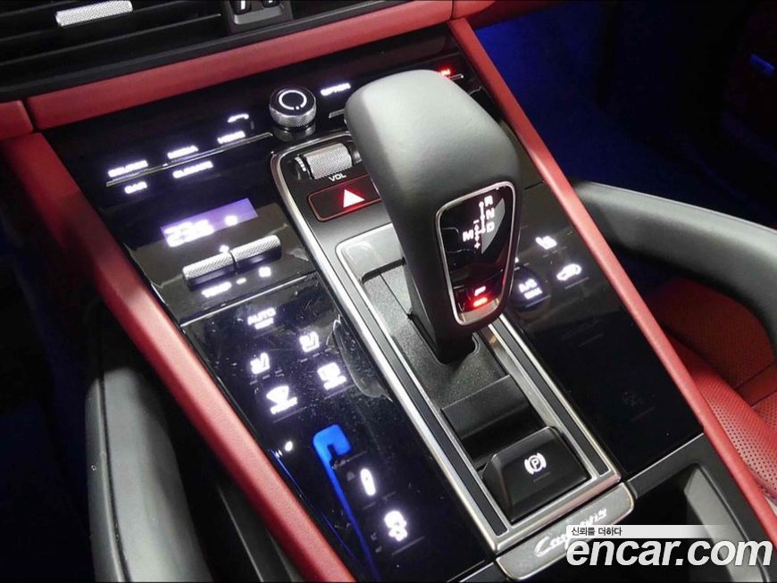 Porsche Cayenne 2020