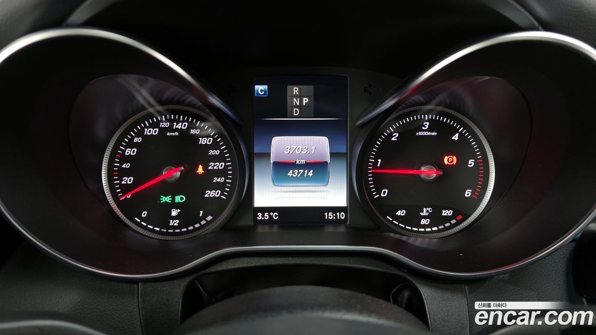 Mercedes-Benz C-Class 2018