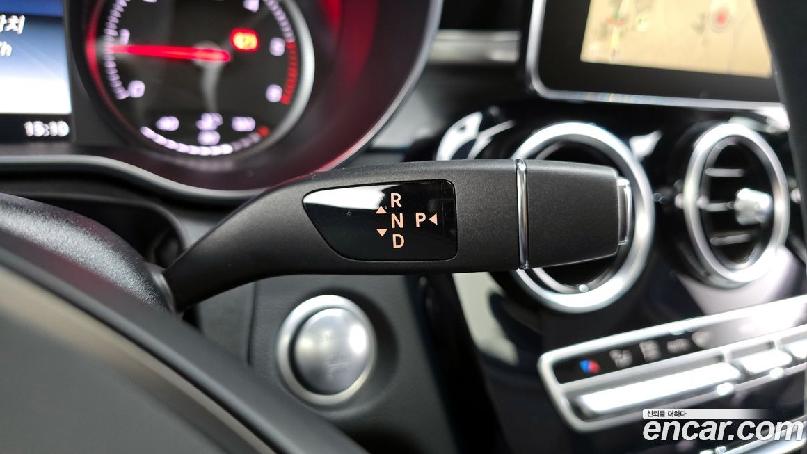 Mercedes-Benz C-Class 2018