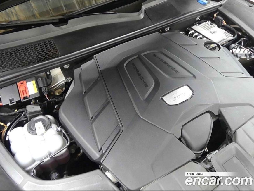 Porsche Cayenne 2020