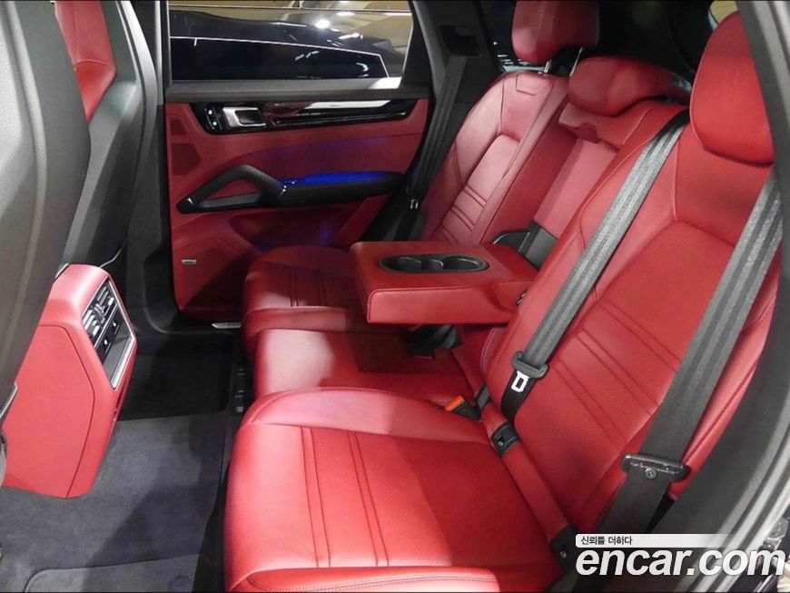 Porsche Cayenne 2020