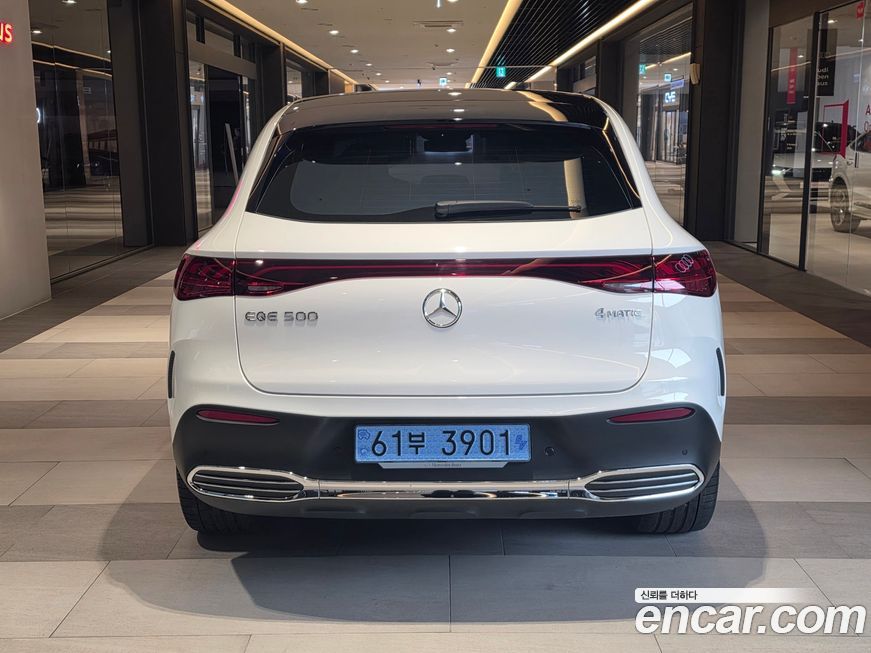 Mercedes-Benz EQE 2024