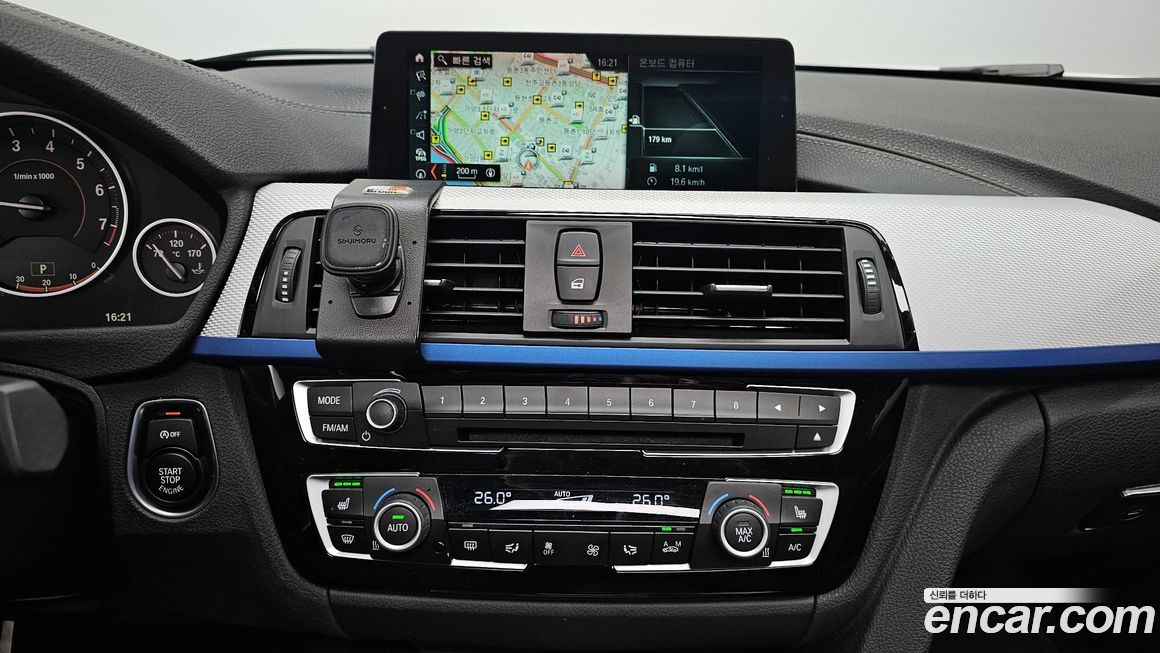 BMW 3-Series 2018