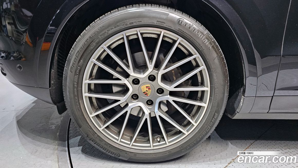 Porsche Cayenne 2022