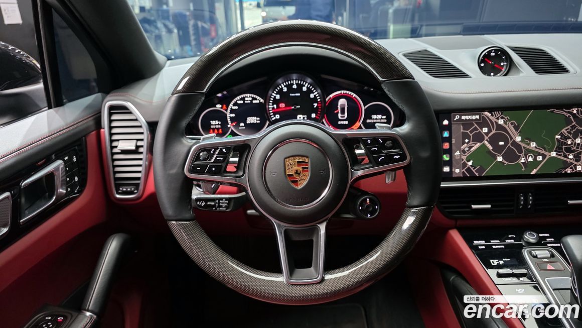 Porsche Cayenne 2022