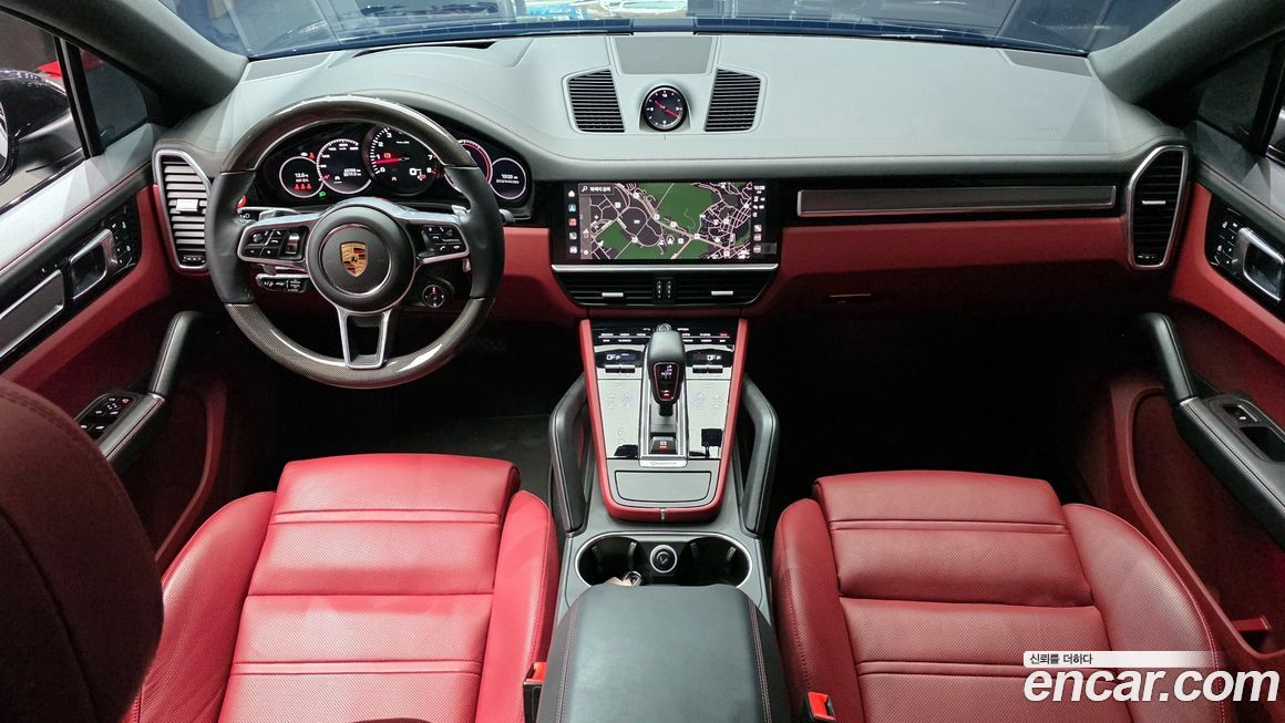 Porsche Cayenne 2022