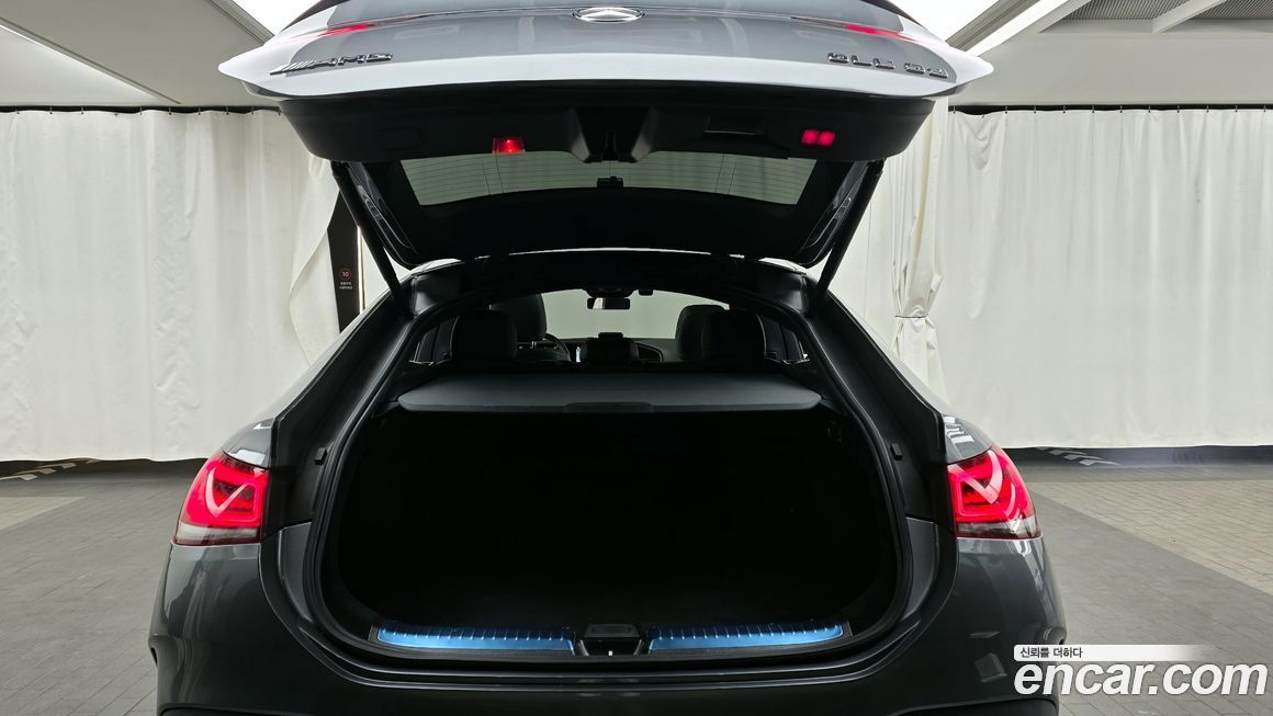 Mercedes-Benz GLE-Class 2021