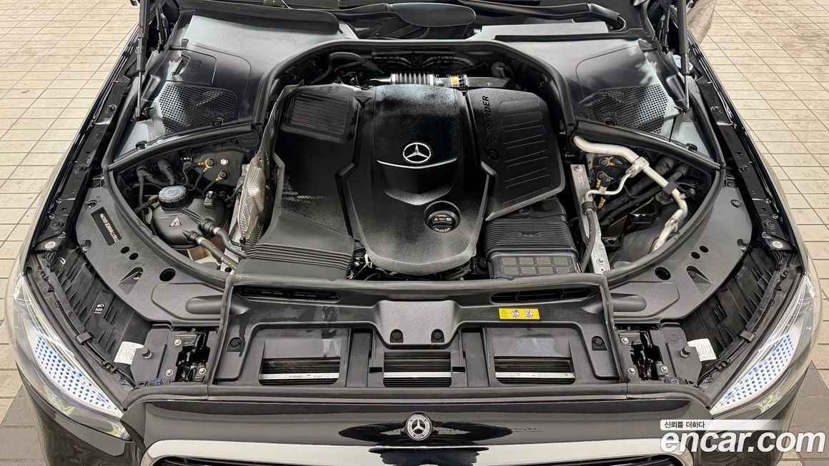 Mercedes-Benz S-Class 2022