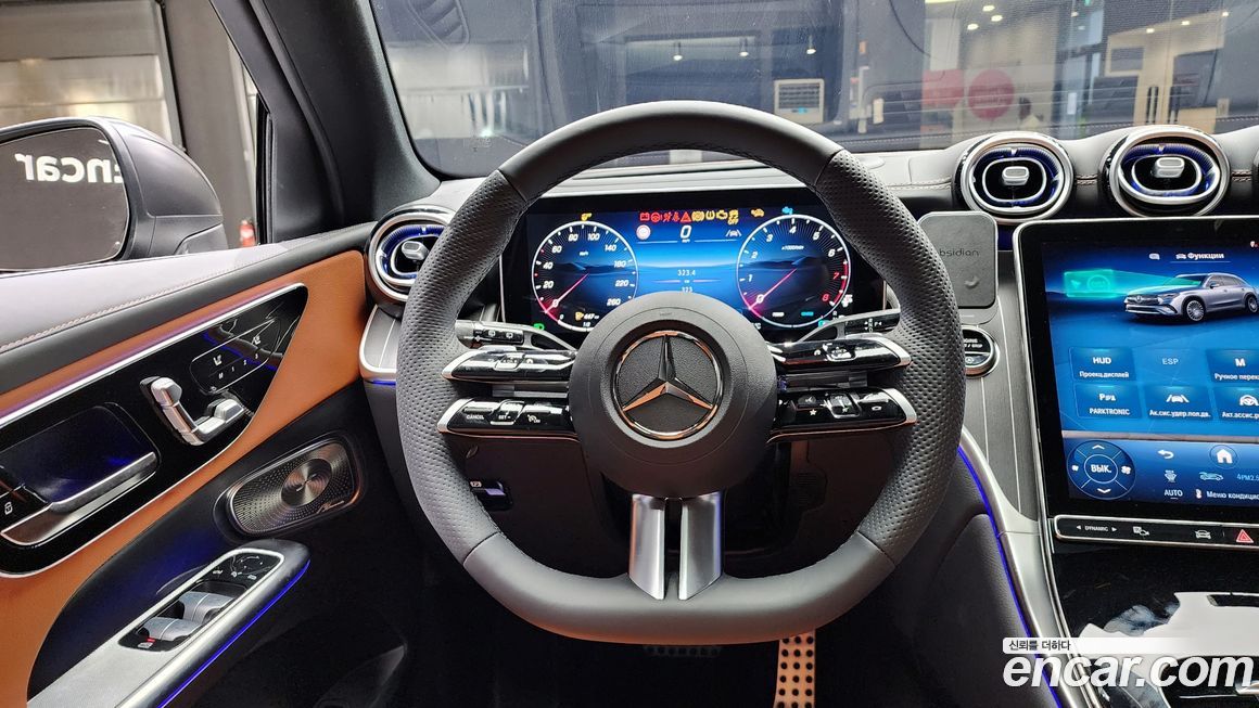 Mercedes-Benz GLC-Class 2025