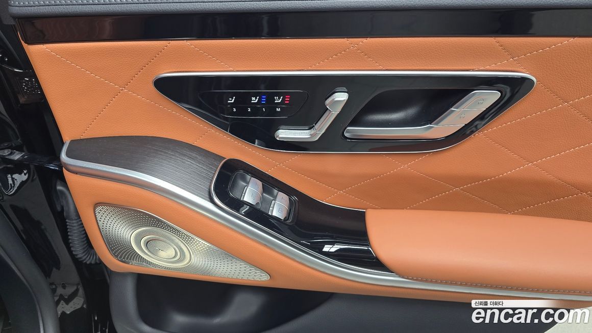 Mercedes-Benz S-Class 2022