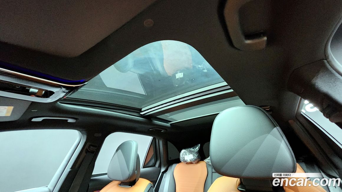 Mercedes-Benz GLC-Class 2025