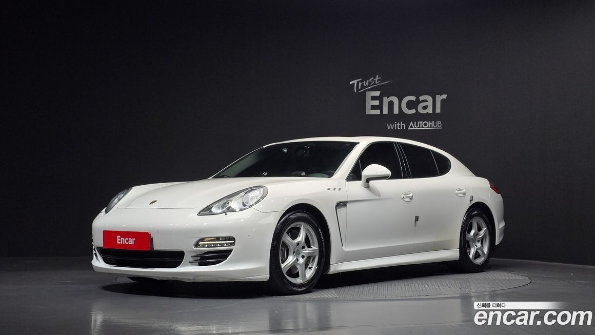 Porsche Panamera 2011