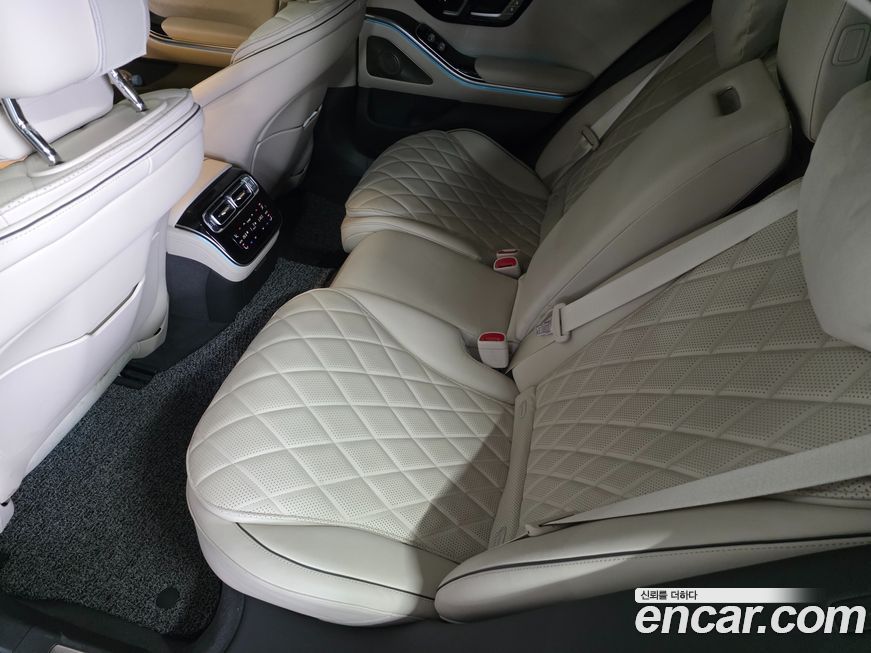 Mercedes-Benz S-Class 2023