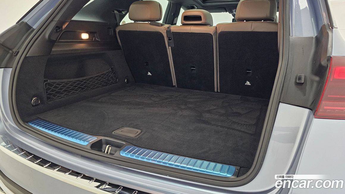 Mercedes-Benz GLE-Class 2025