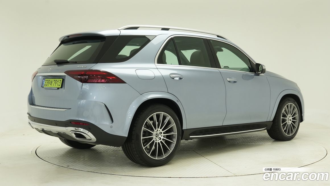 Mercedes-Benz GLE-Class 2025